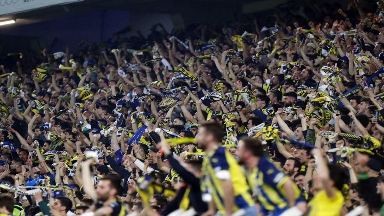 Fenerbahçe’den Kadıköy’de %50 İndirim Hamlesi!