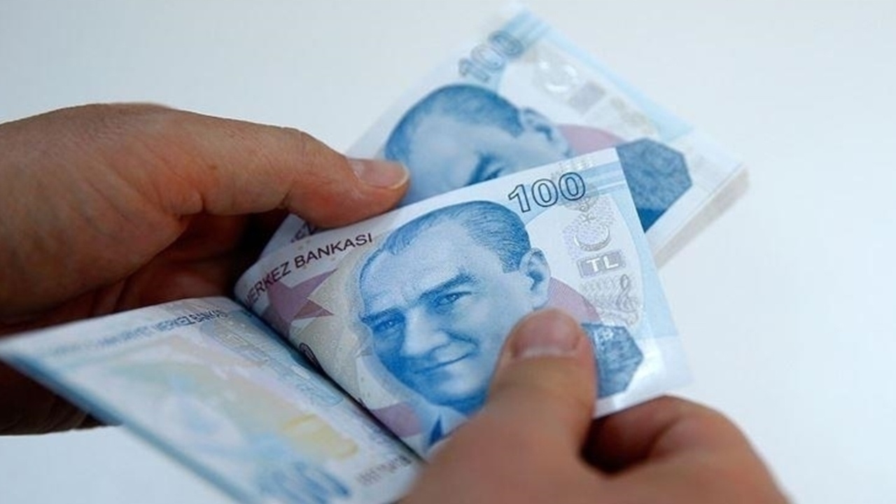 Bayram İkramiyesi Zammı Bekleyen Emekliye Kötü Haber