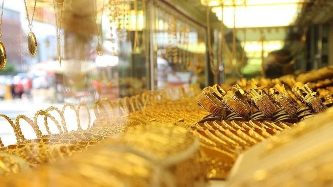 Altın ve Gümüşte Sert Sıçrama